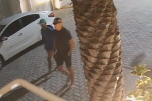 criminosos-tentam-furtar-hilux-em-aquiraz,-no-ceara,-e-fogem-quando-o-alarme-e-acionado