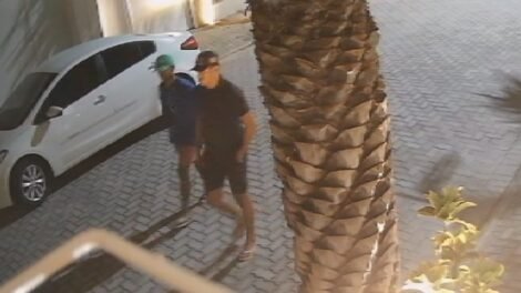 criminosos-tentam-furtar-hilux-em-aquiraz,-no-ceara,-e-fogem-quando-o-alarme-e-acionado