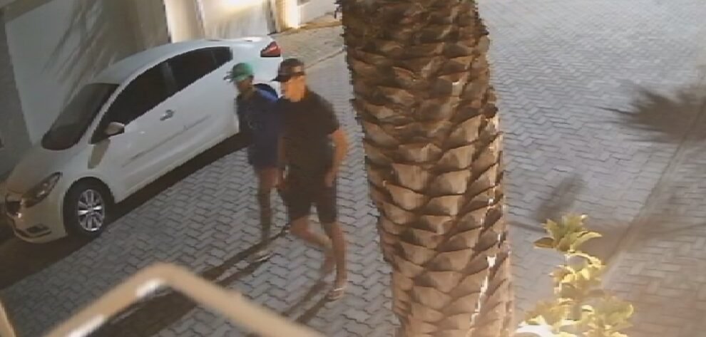 criminosos-tentam-furtar-hilux-em-aquiraz,-no-ceara,-e-fogem-quando-o-alarme-e-acionado