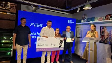 jovem-pan-news-fortaleza-92,9-fm-conquista-2o-lugar-na-etapa-estadual-do-premio-sebrae-de-jornalismo 