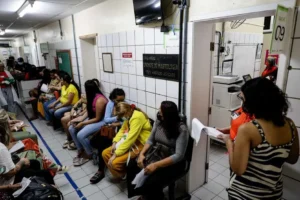 mutirao-nacional-realiza-mais-de-mil-atendimentos-em-hospitais-universitarios-do-ceara-neste-sabado-(13)