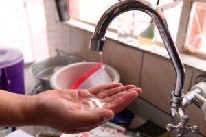 falta-de-agua-que-atinge-fortaleza-e-regiao-metropolitana-pode-durar-ate-sabado-(13),-informa-cagece