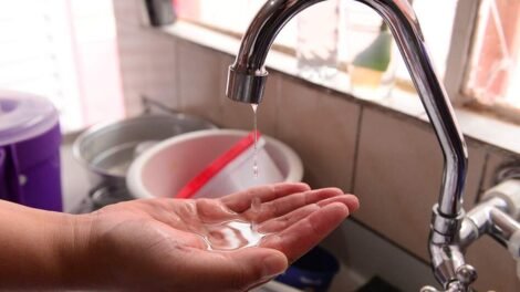 falta-de-agua-que-atinge-fortaleza-e-regiao-metropolitana-pode-durar-ate-sabado-(13),-informa-cagece