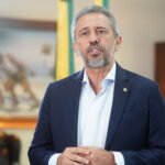 elmano-se-manifesta-apos-condenacao-de-bolsonaro-por-tentativa-de-golpe:-“ninguem-esta-acima-da-lei”