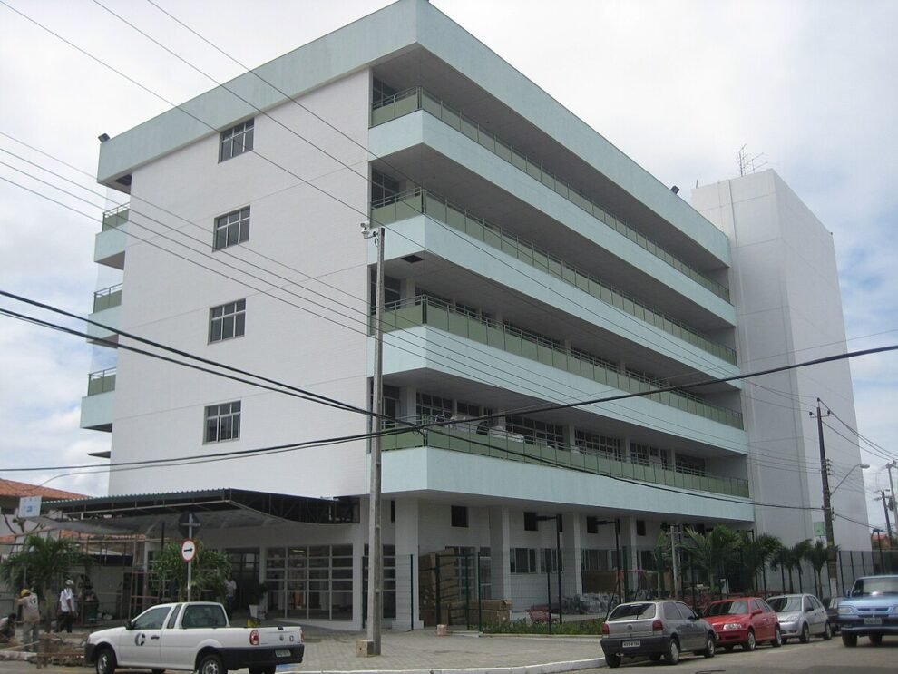 elmano-inaugura-centro-de-referencia-em-doencas-raras-no-hospital-albert-sabin,-em-fortaleza