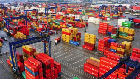 exportacoes-de-calcados-do-ceara-para-os-eua-despencam-49,20%-apos-tarifaco-de-trump