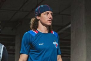 policia-civil-apreende-celular-de-mulher-que-fez-denuncia-contra-david-luiz,-no-ceara;-entenda
