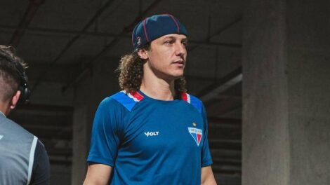 policia-civil-apreende-celular-de-mulher-que-fez-denuncia-contra-david-luiz,-no-ceara;-entenda