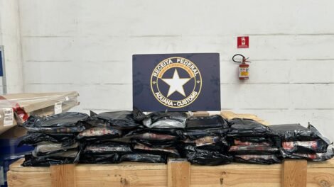 receita-federal-apreende-30-kg-de-skunk-em-transportadora-de-fortaleza