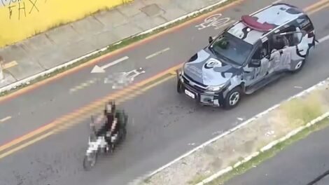 homem-com-duas-passagens-por-roubo-de-veiculo-e-preso-com-moto-roubada-em-fortaleza