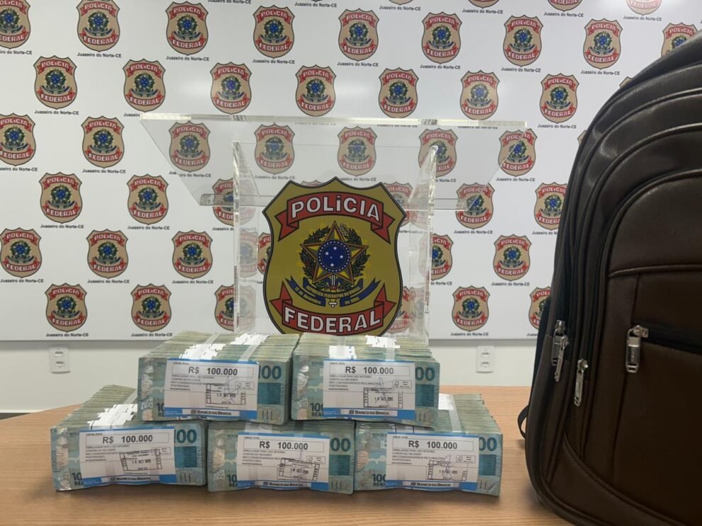 policia-federal-apreende-r$-500-mil-em-especie-durante-abordagem-em-juazeiro-do-norte