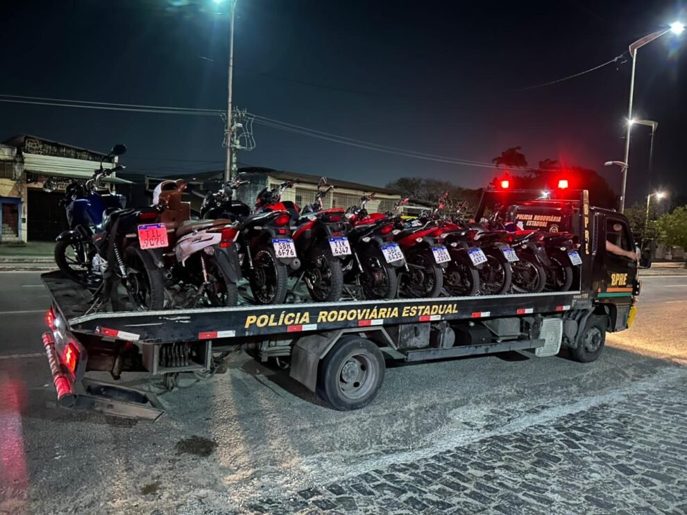policia-cancela-“rolezinho”-no-siqueira,-em-fortaleza,-com-apreensao-de-motos-e-aplicacao-de-dezenas-de-multas