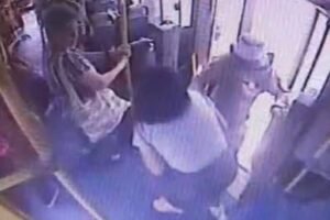 assaltos-a-onibus-em-fortaleza-registram-reducao-de-quase-80%-entre-janeiro-e-agosto,-aponta-sindionibus