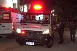 homem-amarrado-e-retirado-de-carro-por-criminosos-e-baleado-ao-menos-6-vezes-em-fortaleza