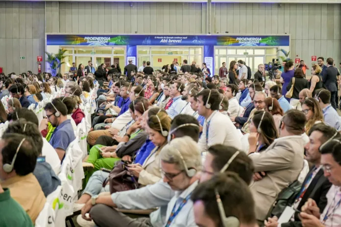 proenergia-summit-2025:-fortaleza-sedia-maior-evento-de-energia-renovavel-do-brasil