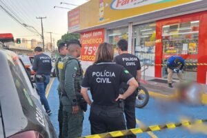 motociclista-de-aplicativo-e-morto-a-tiros-e-morre-em-frente-a-farmacia-na-avenida-aguanambi