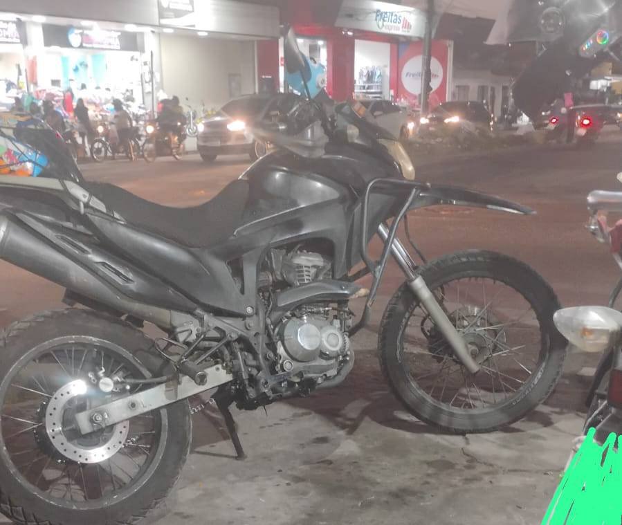 motociclista-por-aplicativo-tem-moto-roubada-sob-ameaca-de-arma-em-fortaleza