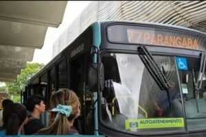 linhas-de-onibus-suspensas-voltam-a-circular-em-fortaleza;-terminais-registram-normalizacao-gradual