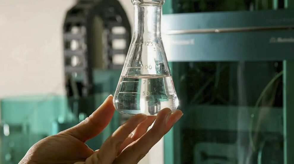 intoxicacao-por-metanol-preocupa-autoridades-de-saude;-ceara-ainda-nao-registra-casos