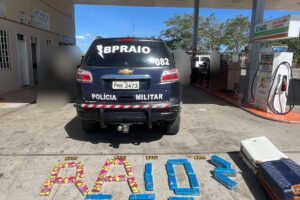 policia-militar-apreende-37-tabletes-de-maconha-em-malas-dentro-de-onibus-interestadual-no-ceara
