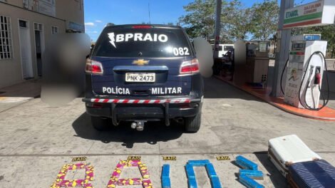 policia-militar-apreende-37-tabletes-de-maconha-em-malas-dentro-de-onibus-interestadual-no-ceara