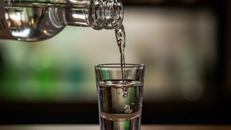 todos-os-casos-suspeitos-de-intoxicacao-por-metanol-sao-descartados-no-ceara