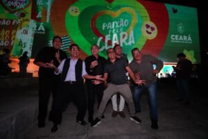 no-dia-do-nordestino,-elmano-lanca-campanha-paixao-pelo-ceara-para-fortalecer-o-humor-local