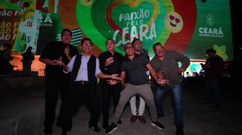no-dia-do-nordestino,-elmano-lanca-campanha-paixao-pelo-ceara-para-fortalecer-o-humor-local