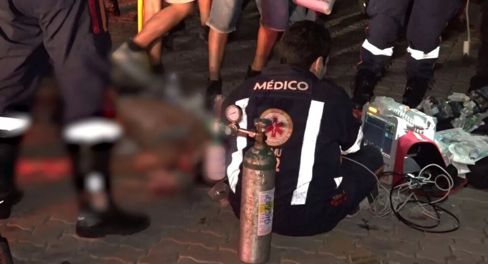 jovem-e-baleado-a-queima-roupa-por-motociclista-ao-sair-do-trabalho,-em-itaitinga/ce