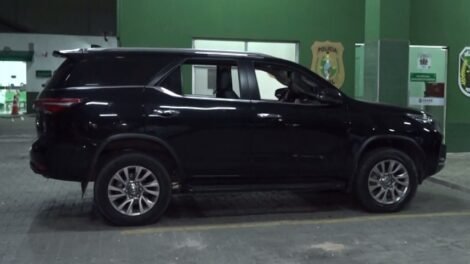 homem-e-assaltado-ao-sair-de-supermercado-em-fortaleza-e-tem-o-carro-roubado