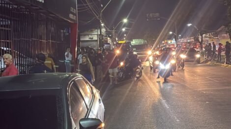 policial-civil-aposentado-e-morto-a-tiros-em-sucata-no-bairro-democrito-rocha,-em-fortaleza