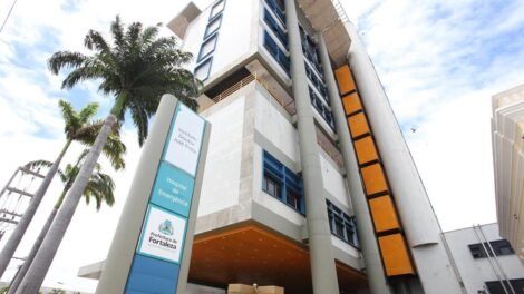 prefeitura-convoca-82-profissionais-de-saude-para-reforcar-atendimento-no-ijf;-confira-edital