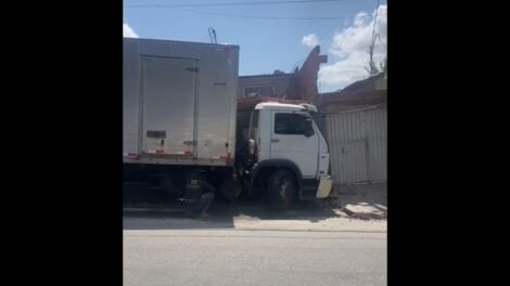 caminhoneiro-morre-atropelado-pelo-proprio-caminhao-ao-salvar-criancas-no-ceara