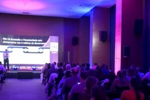 3a-edicao-do-forum-cearense-de-familias-empresarias-promove-troca-de-experiencias-entre-geracoes