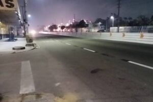 fumaca-de-incendio-em-fortaleza-toma-ruas-do-bairro-boa-vista-e-afeta-transito-e-moradores