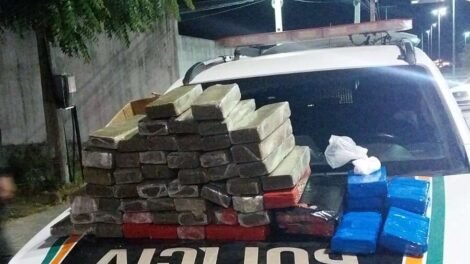 policia-militar-apreende-quase-58-kg-de-drogas-em-operacao-conjunta-com-a-prf-em-jucas