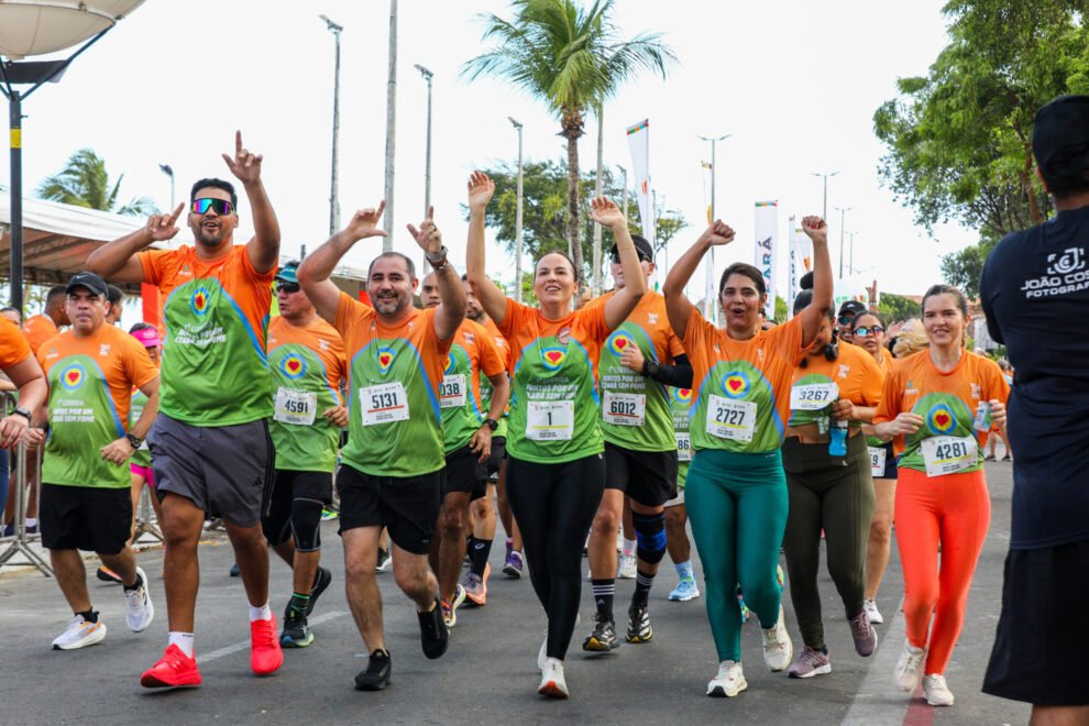 primeira-corrida-juntos-por-um-ceara-sem-fome-reune-mais-de-seis-mil-pessoas-na-orla-da-barra-do-ceara
