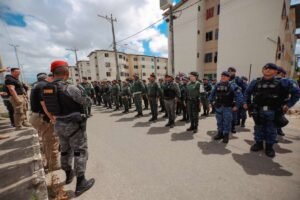 operacao-combate-expulsao-de-moradores-no-bairro-jose-walter,-em-fortaleza