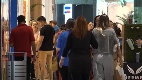 faltando-mais-de-um-mes-para-a-black-friday,-procon-orienta-consumidores-a-pesquisarem-precos-e-evitarem-golpes