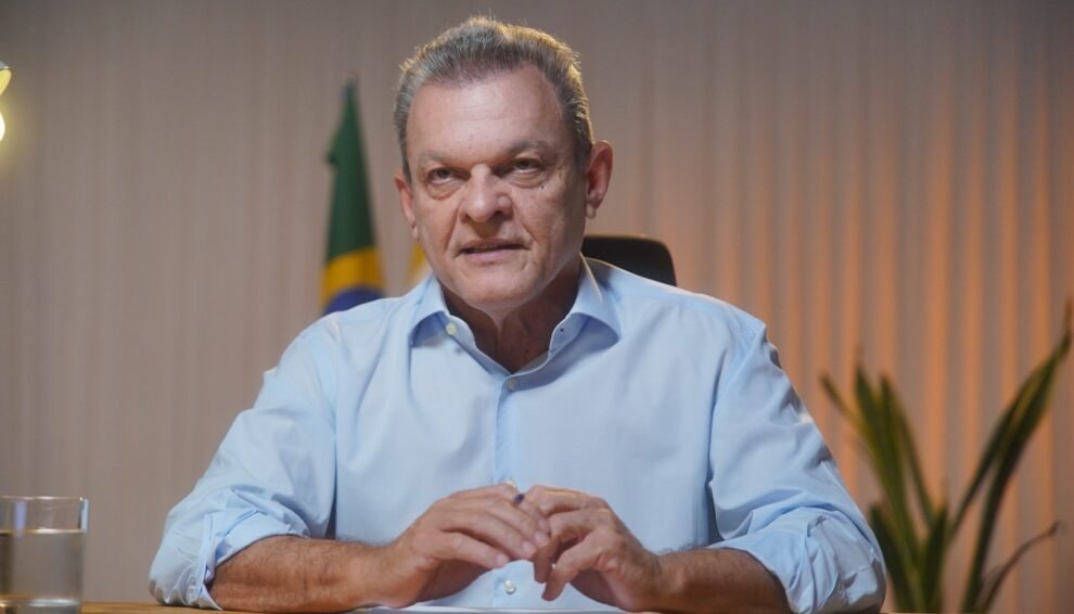 ex-prefeito-de-fortaleza-jose-sarto-sai-do-pdt-e-anuncia-filiacao-ao-psdb