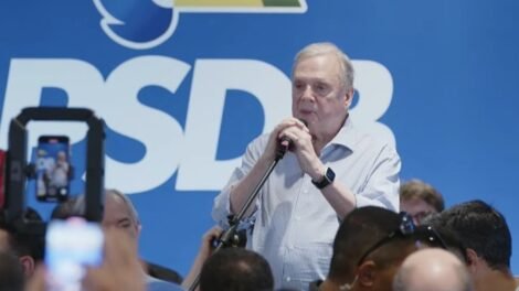 tasso-diz-que-ciro-tera-missao-de-reconstruir-o-psdb-e-resgatar-“cultura-de-alegria”-no-ceara