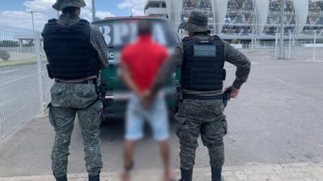 homem-com-quatro-passagens-por-furto-e-preso-no-ceara-apos-invadir-e-furtar-residencia