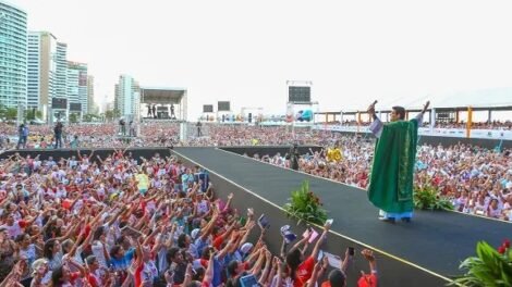 fortaleza-recebe-neste-sabado-(25)-a-18a-edicao-do-evangelizar-e-preciso,-com-padre-reginaldo-manzotti