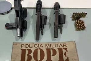 tiroteio-entre-policiais-e-criminosos-em-fortaleza-termina-com-dois-mortos-e-dois-detidos