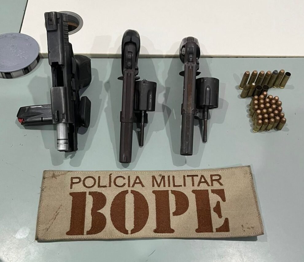 tiroteio-entre-policiais-e-criminosos-em-fortaleza-termina-com-dois-mortos-e-dois-detidos