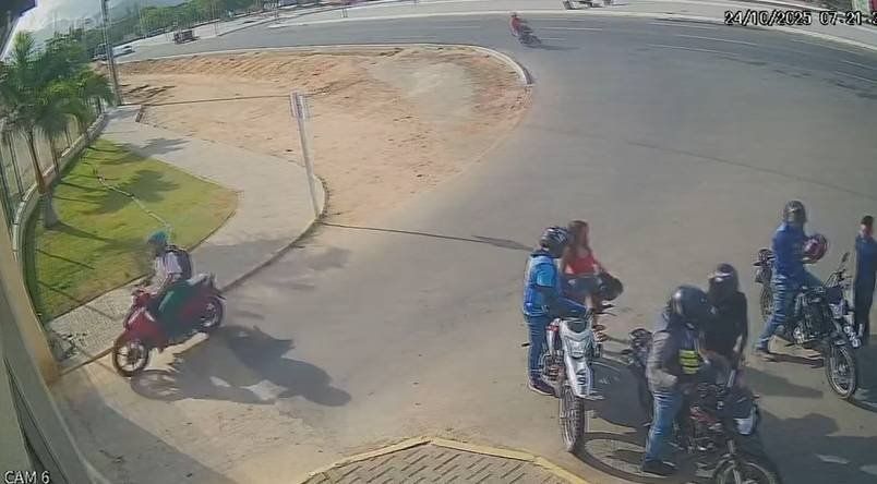 tres-mototaxistas-sao-assaltados-por-falsos-passageiros-em-itapipoca,-no-ceara