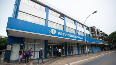 inss-convoca-4-milhoes-de-beneficiarios-para-realizar-prova-de-vida-e-alerta-sobre-risco-de-bloqueio-de-pagamentos