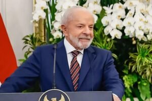 politicos-cearenses-parabenizam-lula-em-aniversario-de-80-anos-do-presidente