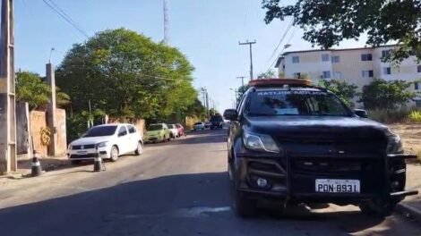 criminoso-que-portava-bomba-no-bolso-morre-em-troca-de-tiros-com-a-policia,-em-fortaleza