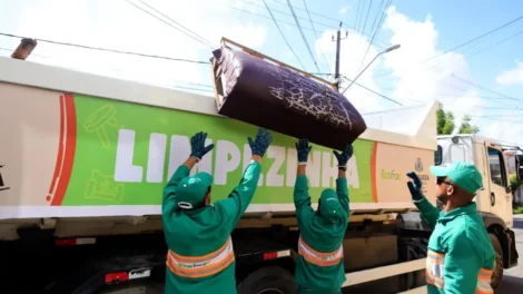 caminhao-limpezinha-realiza-coleta-de-materiais-volumosos-em-bairros-de-fortaleza-entre-3-e-8-de-novembro